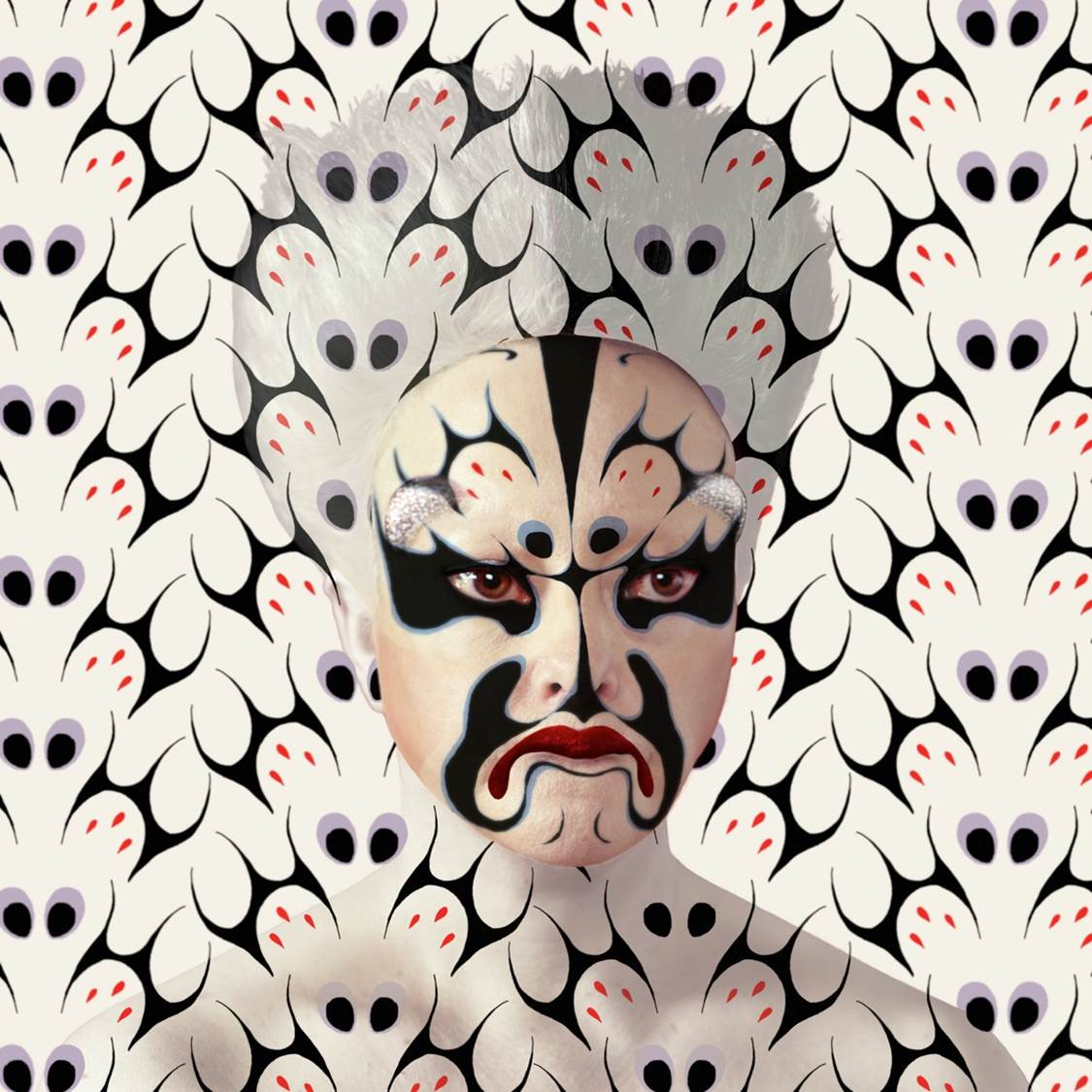 orlan_self-hybridation-opera-de-pekin-n10_2014_aware_women-artists_artistes-femmes_jpg